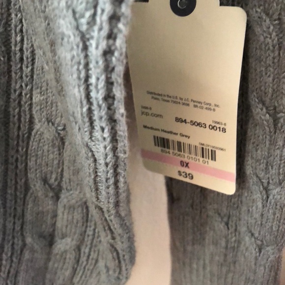 St. John's Bay Cable V-Neck Sweater - Plus - Picture 4 of 4